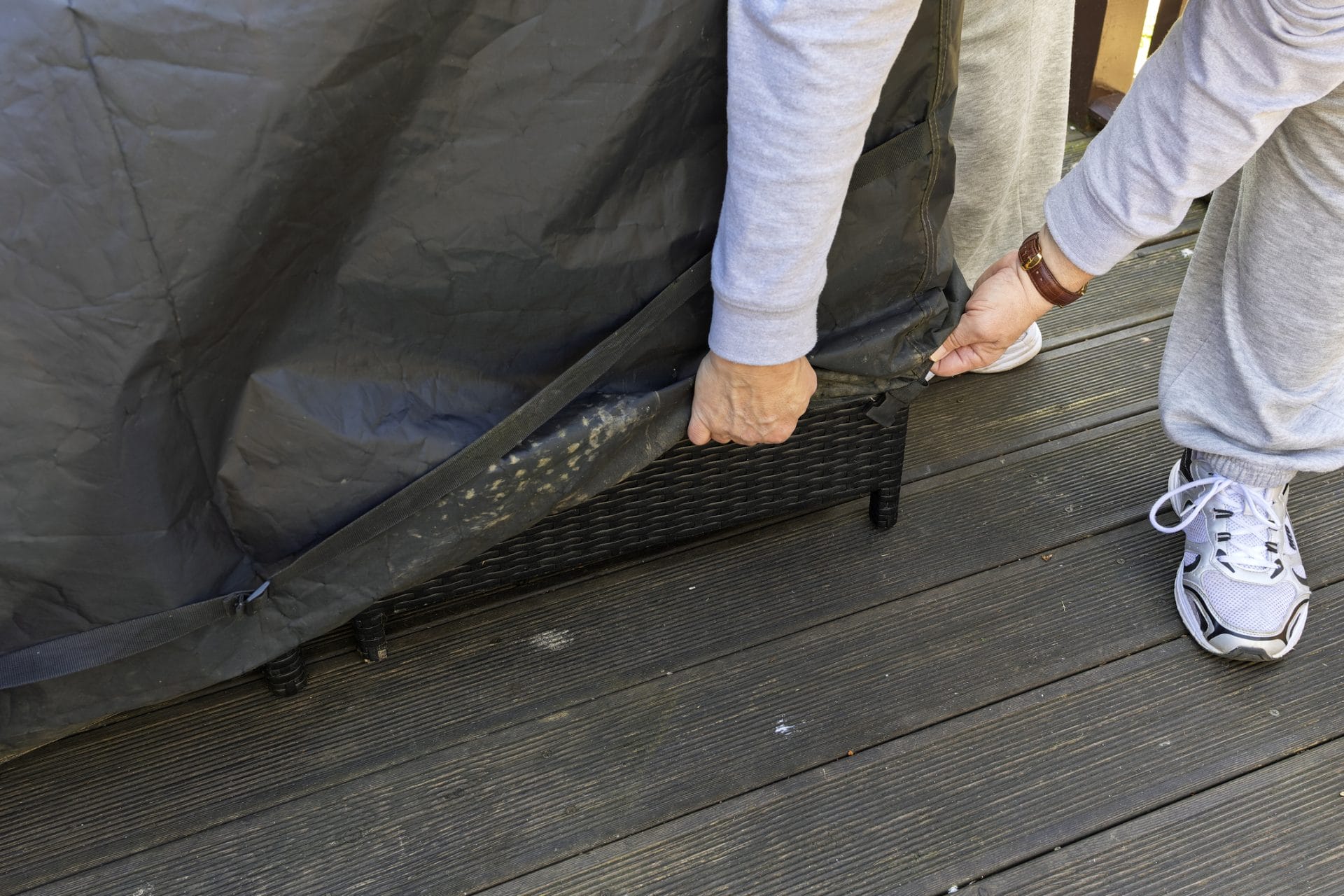 The Very Best Ways to Secure Outside Furnishings & & Characteristic in Winter Season