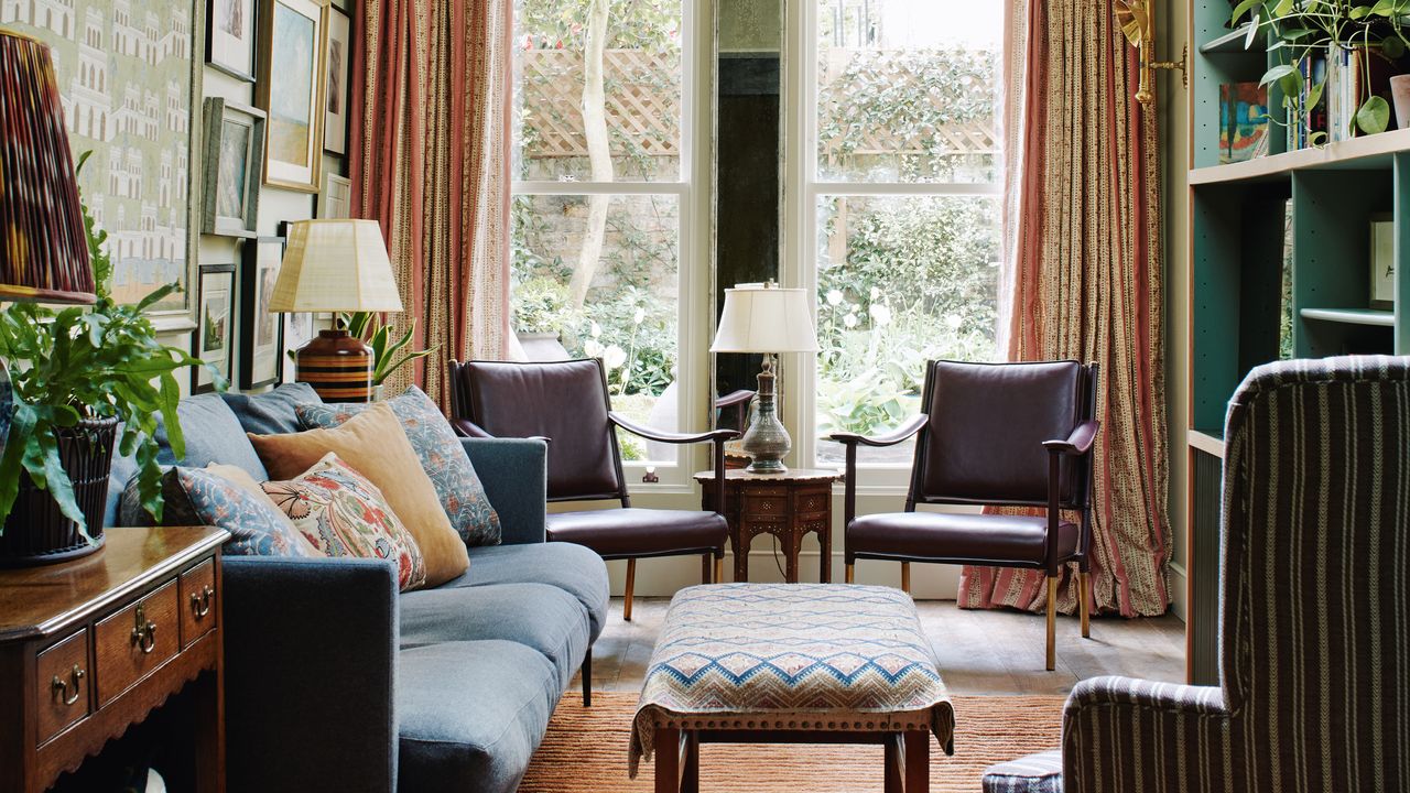 7 wise methods to deal with a narrow living-room